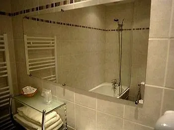 乐卡西尼酒店 勒弗勒内-杜瓦桑